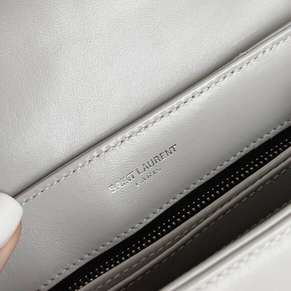 Saint Laurent Toy Monogram Matelasse LouLou Bag - Picture 13 of 16